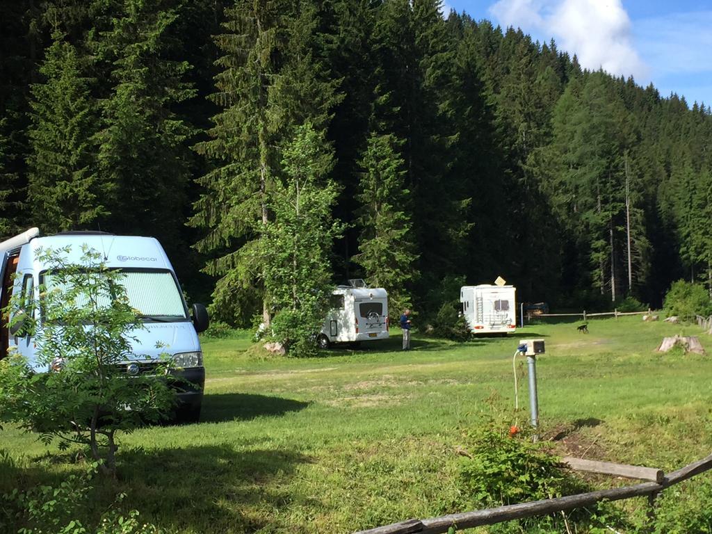 Eirl Dolomites Retreat Sappada Acomodação com café da manhã Exterior foto
